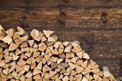 Jak wybrać najlepsze drewno opałowe?
